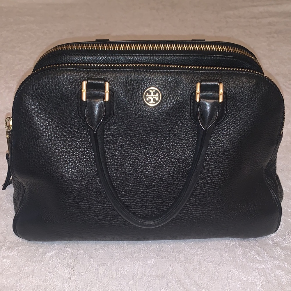 Tory Burch Robinson Pebbled Triple-Zip